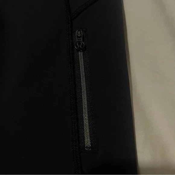 Lululemon Limited Edition Lucent Ice Queen Tight Size 6 - Picture 10 of 12